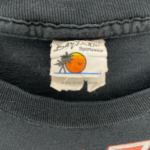 Bay Island KISS tee - Picture 3 of 4